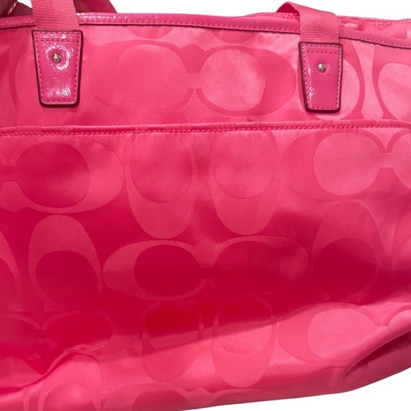Coach Signature C Pink Nylon Shoulder Bag Convertible Strap12x16x6 preloved - Picture 12 of 13